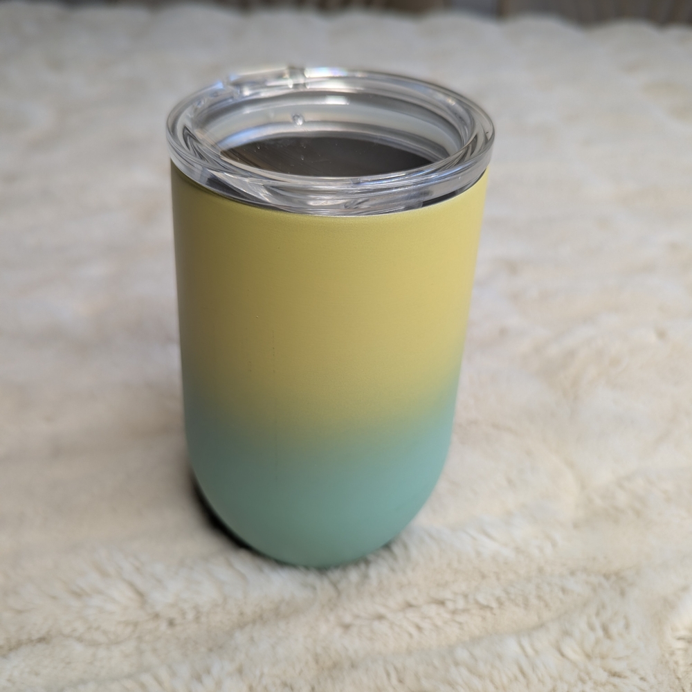 Source Unknown Yellow and Green Gradient Tumbler
